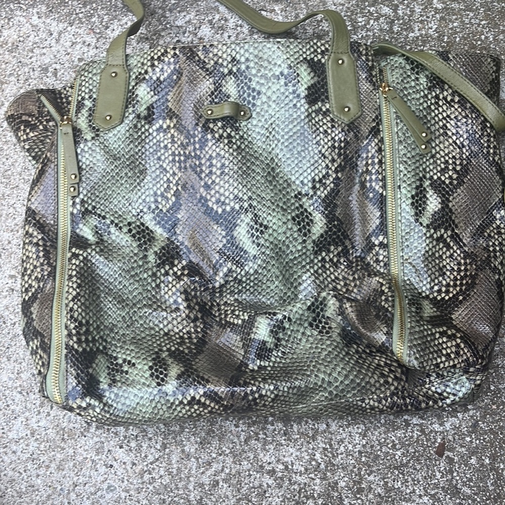 Purse Collection - Picture 3 of 3